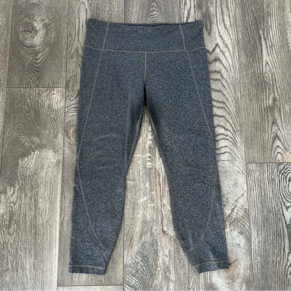 ATHLETA Salutation Heathered Charcoal Gray Crop Leggings 591375 Size L